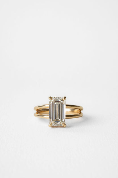 2 CT Round Three Stones Lab Grown Diamond Engagement Ring