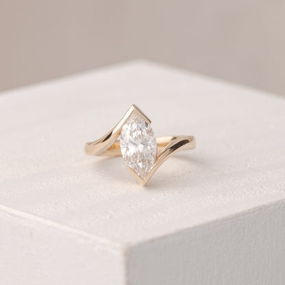 2 CT Round Three Stones Lab Grown Diamond Engagement Ring
