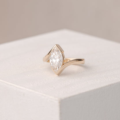 2 CT Round Three Stones Lab Grown Diamond Engagement Ring