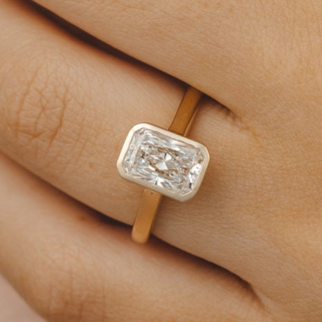 2 CT Round Three Stones Lab Grown Diamond Engagement Ring