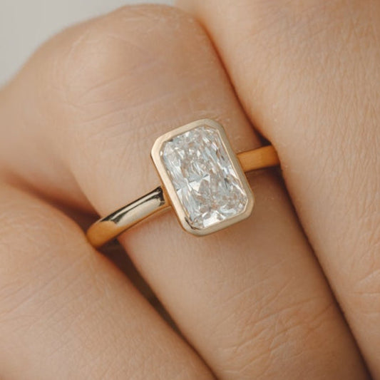 2 CT Round Three Stones Lab Grown Diamond Engagement Ring