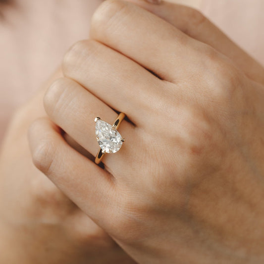 2 CT Round Three Stones Lab Grown Diamond Engagement Ring