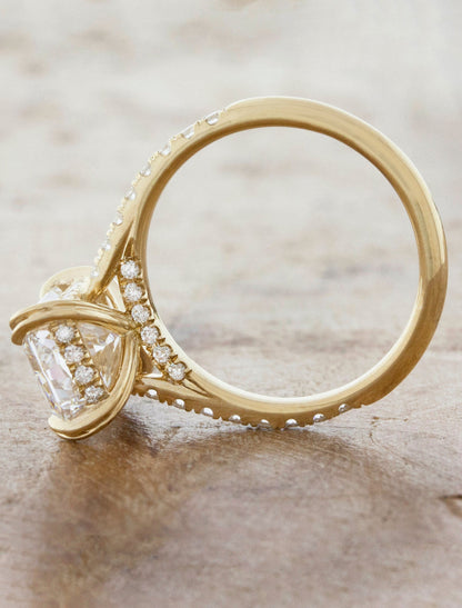 2 CT Round Three Stones Lab Grown Diamond Engagement Ring