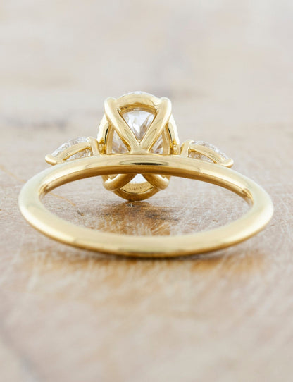 2 CT Round Three Stones Lab Grown Diamond Engagement Ring
