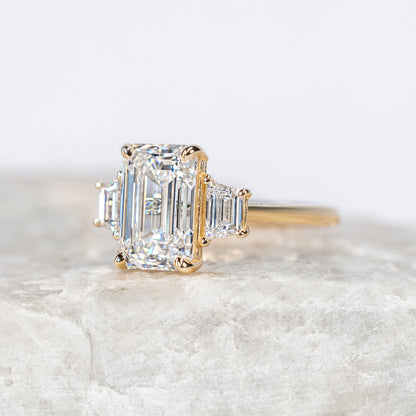 2 CT Round Three Stones Lab Grown Diamond Engagement Ring