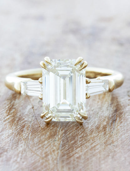 2 CT Round Three Stones Lab Grown Diamond Engagement Ring
