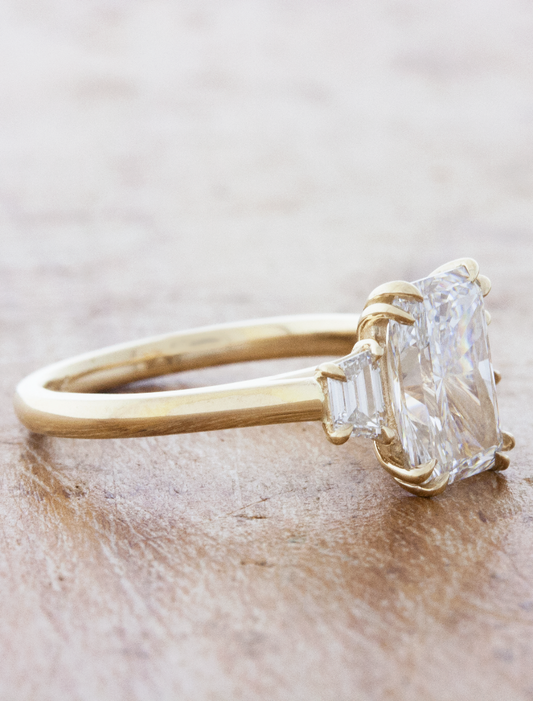 2 CT Round Three Stones Lab Grown Diamond Engagement Ring