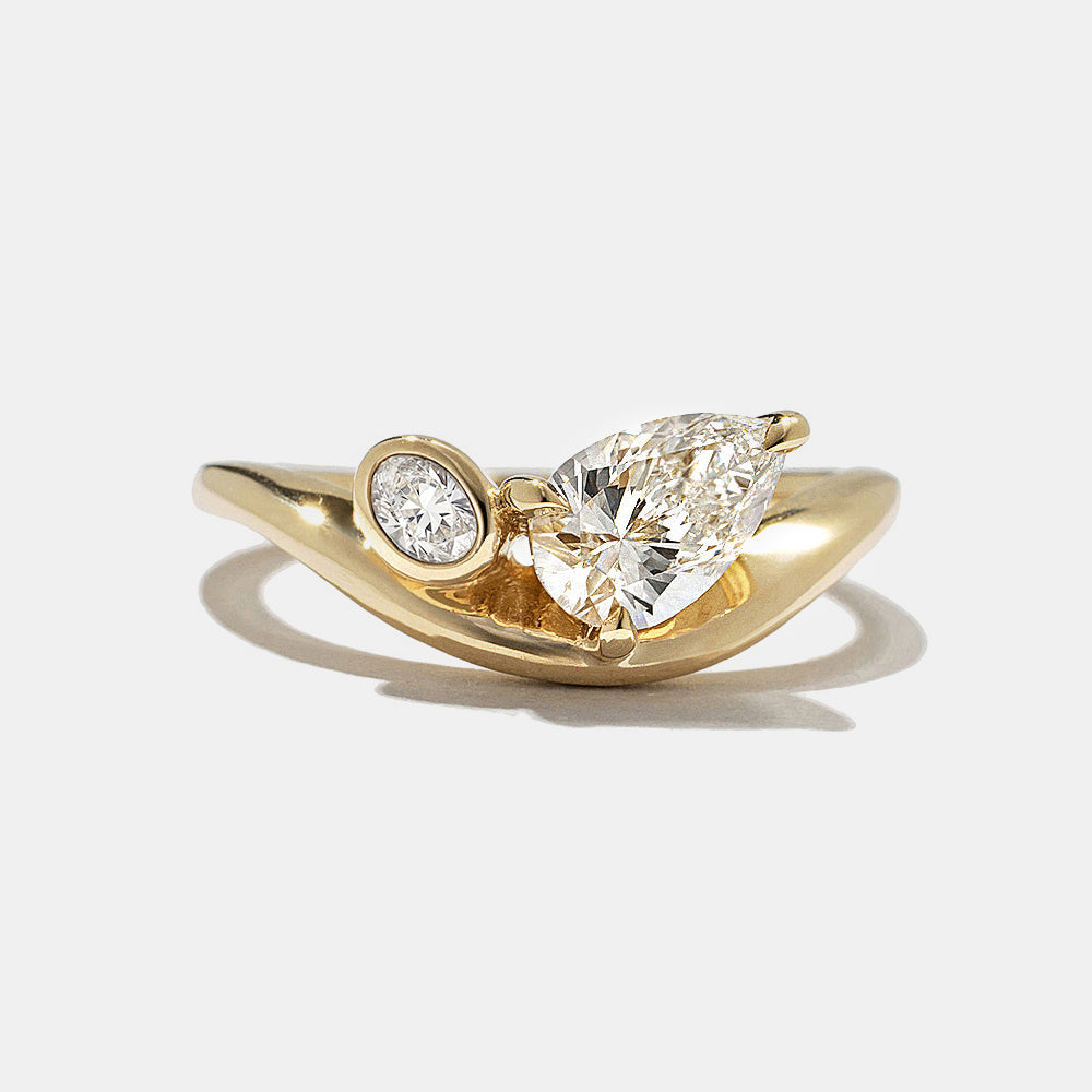 2 CT Round Three Stones Lab Grown Diamond Engagement Ring