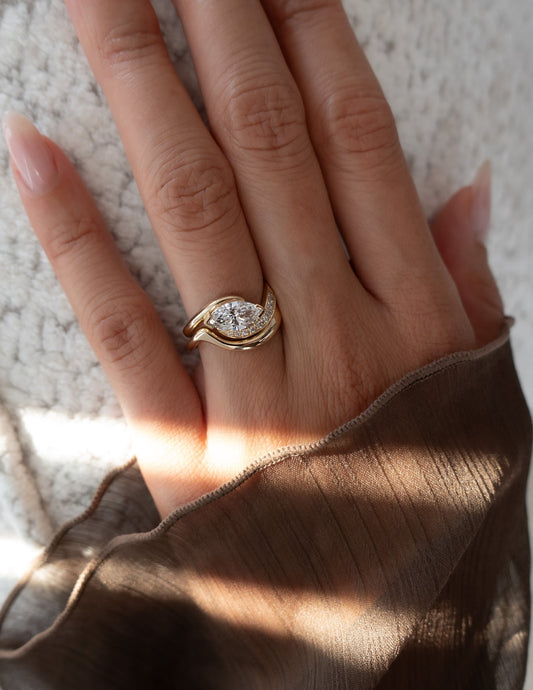 1 CT East-West Marquise Cut Curved Lab Grown Diamond Ring With Plain Stacking Band