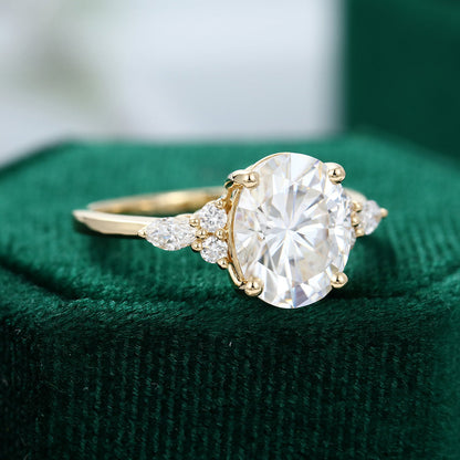3.0 CT Oval Shaped Moissanite Cluster Engagement Ring 3