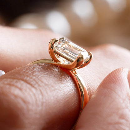 2 CT Round Three Stones Lab Grown Diamond Engagement Ring