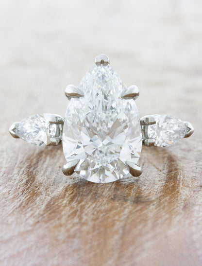 2 CT Round Three Stones Lab Grown Diamond Engagement Ring
