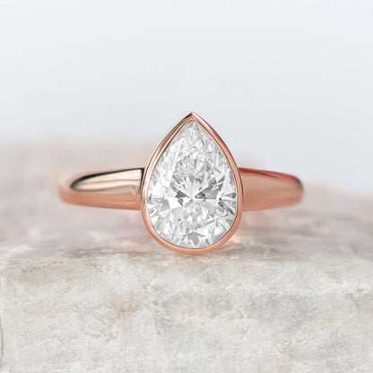 2 CT Round Three Stones Lab Grown Diamond Engagement Ring