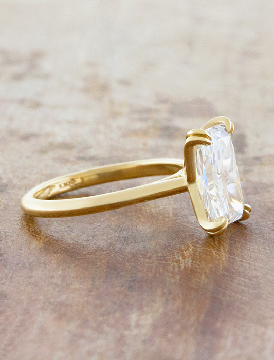 2 CT Round Three Stones Lab Grown Diamond Engagement Ring