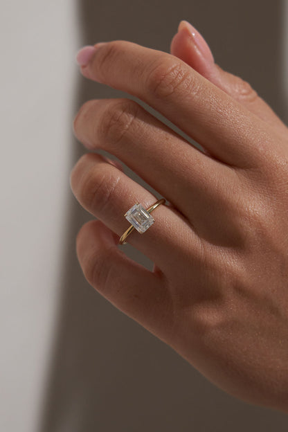 2 CT Round Three Stones Lab Grown Diamond Engagement Ring