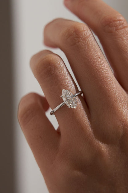 2 CT Round Three Stones Lab Grown Diamond Engagement Ring