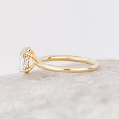 2 CT Round Three Stones Lab Grown Diamond Engagement Ring