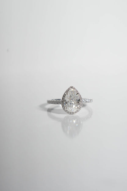 2 CT Round Three Stones Lab Grown Diamond Engagement Ring