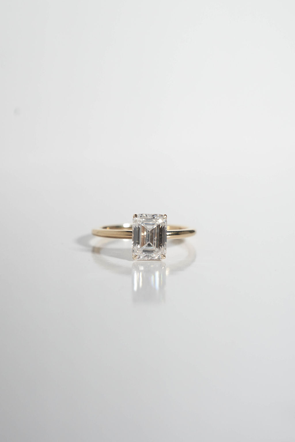2 CT Round Three Stones Lab Grown Diamond Engagement Ring