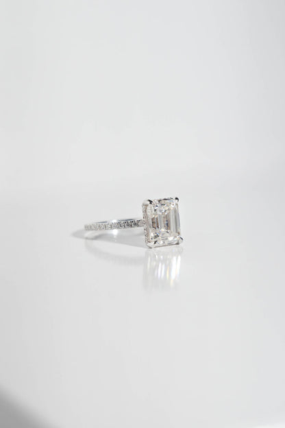2 CT Round Three Stones Lab Grown Diamond Engagement Ring