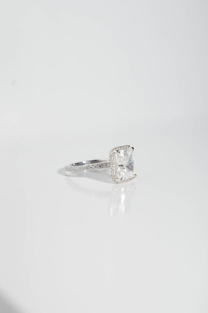 2 CT Round Three Stones Lab Grown Diamond Engagement Ring