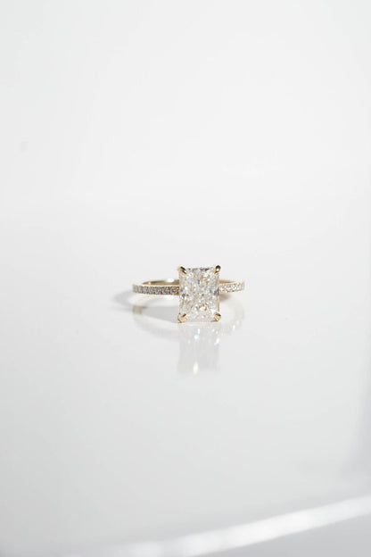 2 CT Round Three Stones Lab Grown Diamond Engagement Ring