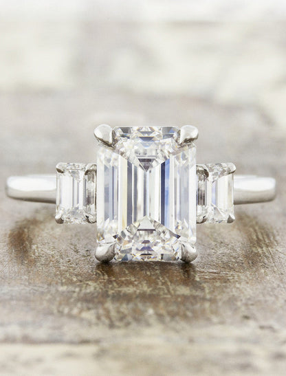 2 CT Round Three Stones Lab Grown Diamond Engagement Ring