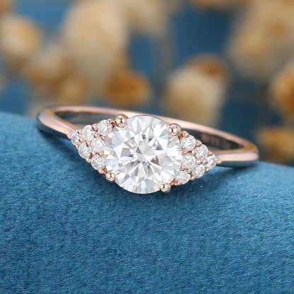 0.68 CT Round Shaped Moissanite Cluster Engagement Ring 3