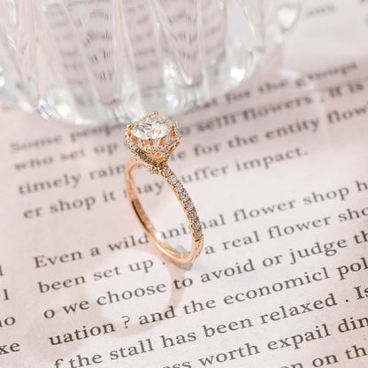 1.0 CT Round Shaped Moissanite Multi-Stone Pave Engagement Ring 3
