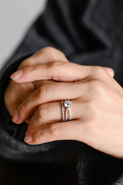 1 CT Round Cut Twisted Pave Styled Lab Grown Diamond Bridal Ring Set