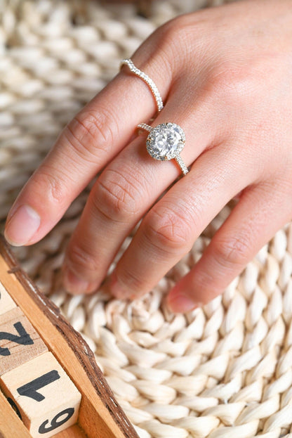 2.5 CT Oval Cut Halo & Pave Styled Lab Grown Diamond Bridal Ring Set