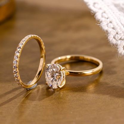 2 CT Oval Cut Hidden Halo Styled Lab Grown Diamond Bridal Ring Set