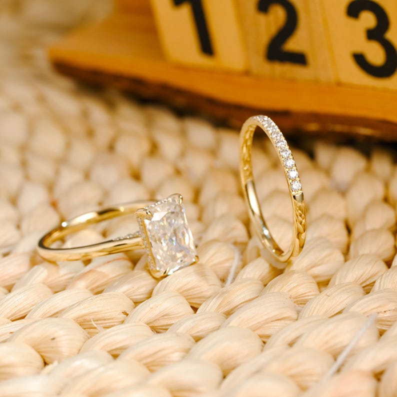 Marquise Cut Cluster Styled Lab Grown Diamond Bridal Ring Set