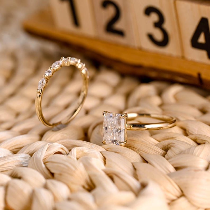 Marquise Cut Cluster Styled Lab Grown Diamond Bridal Ring Set