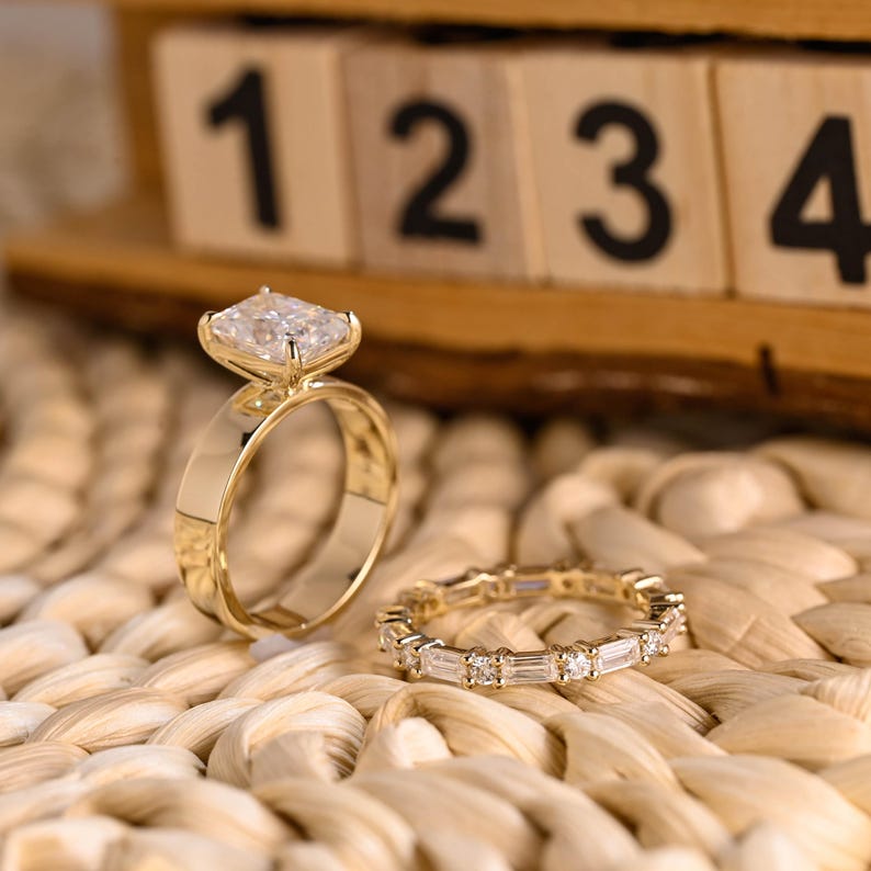 Marquise Cut Cluster Styled Lab Grown Diamond Bridal Ring Set