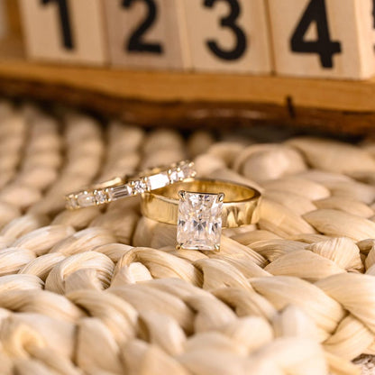 Marquise Cut Cluster Styled Lab Grown Diamond Bridal Ring Set