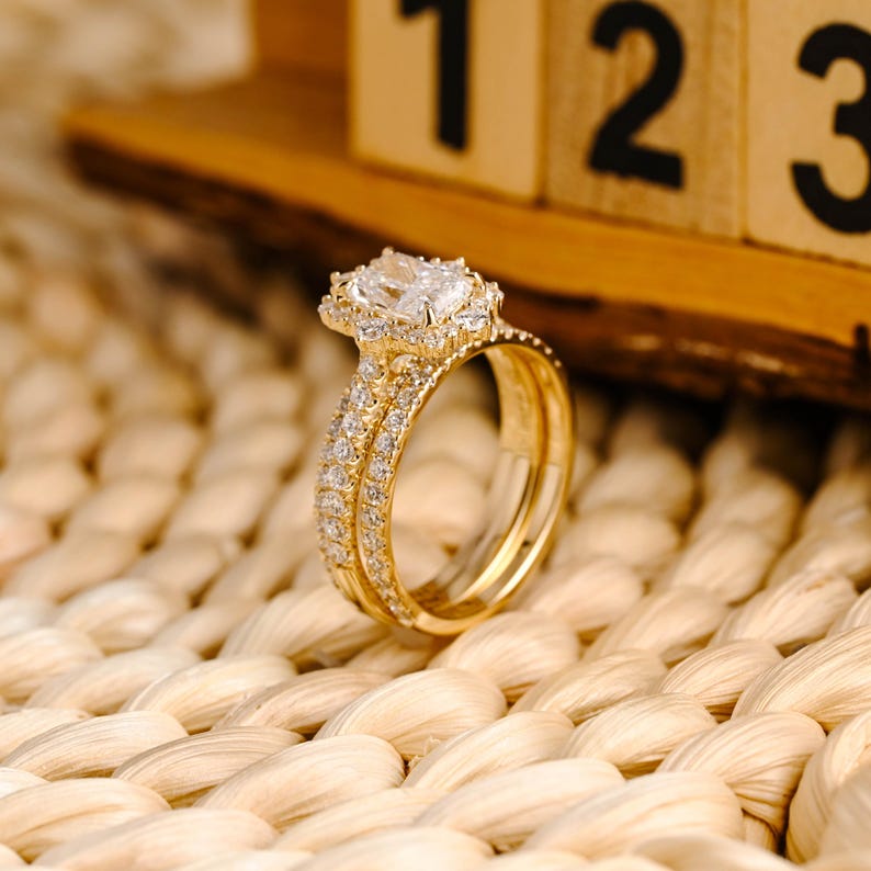 Marquise Cut Cluster Styled Lab Grown Diamond Bridal Ring Set