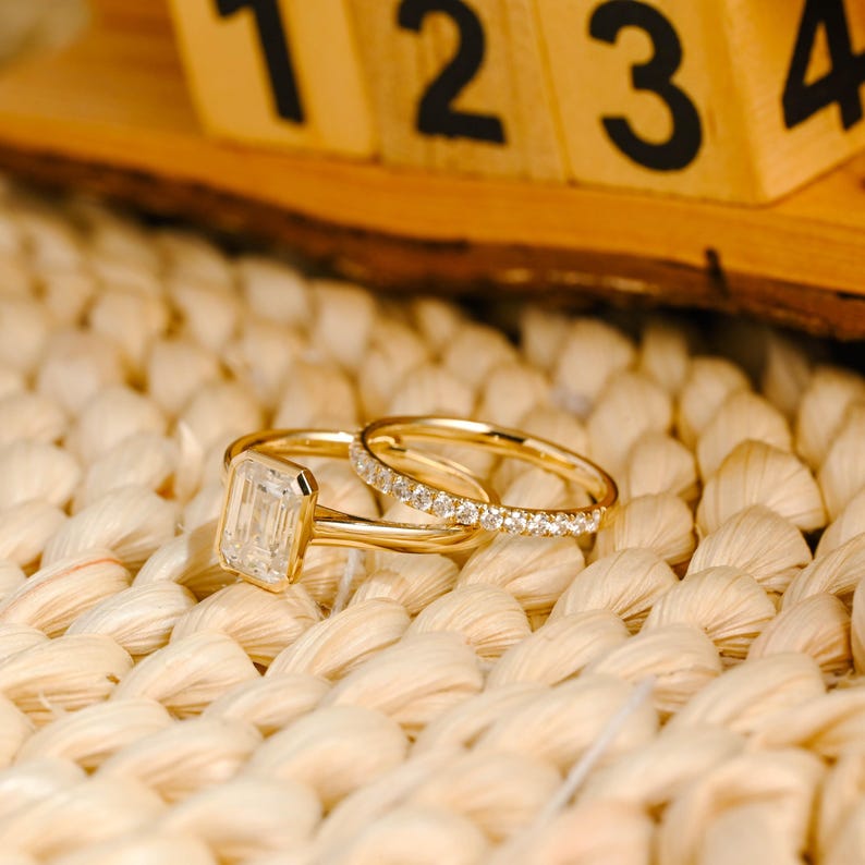 Marquise Cut Cluster Styled Lab Grown Diamond Bridal Ring Set