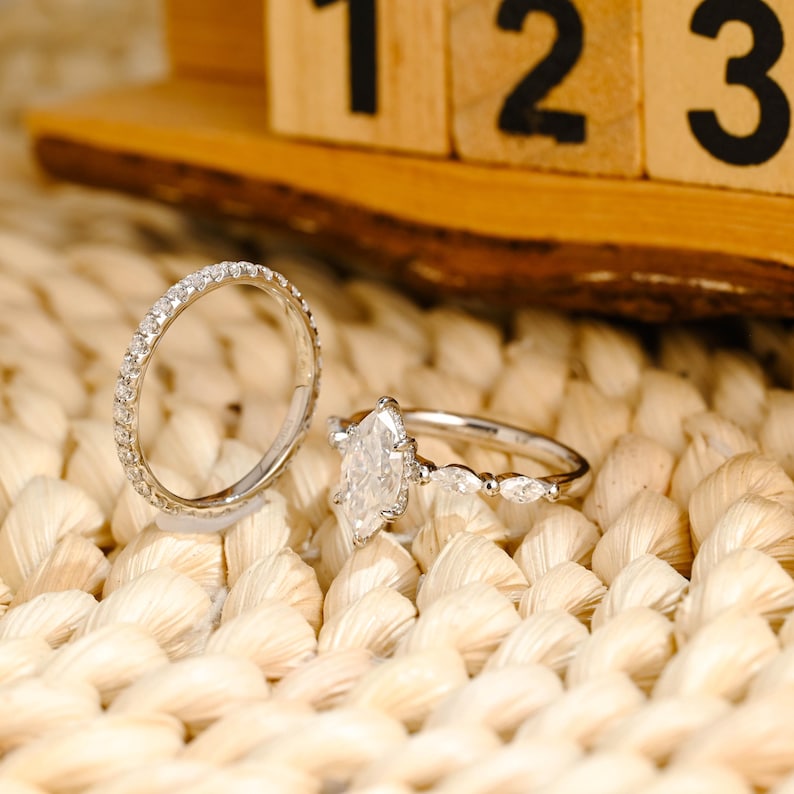 Marquise Cut Cluster Styled Lab Grown Diamond Bridal Ring Set