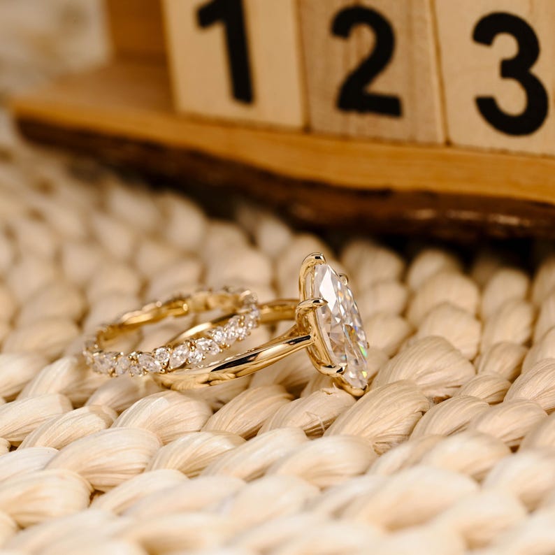 Marquise Cut Cluster Styled Lab Grown Diamond Bridal Ring Set