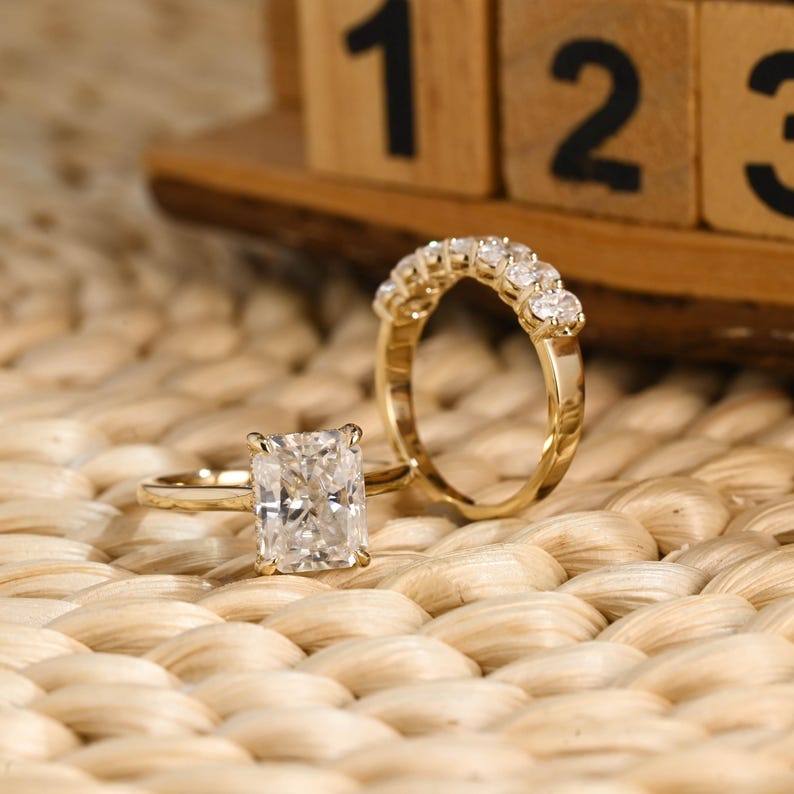 Marquise Cut Cluster Styled Lab Grown Diamond Bridal Ring Set
