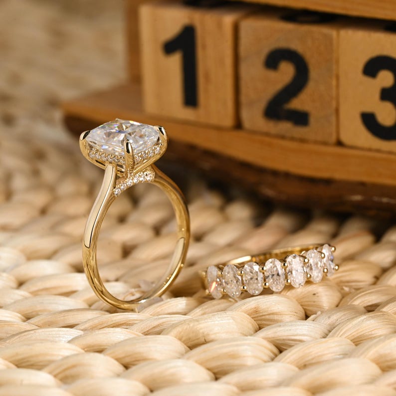 Marquise Cut Cluster Styled Lab Grown Diamond Bridal Ring Set