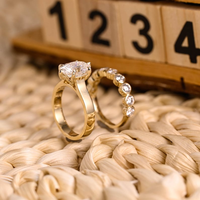 Marquise Cut Cluster Styled Lab Grown Diamond Bridal Ring Set