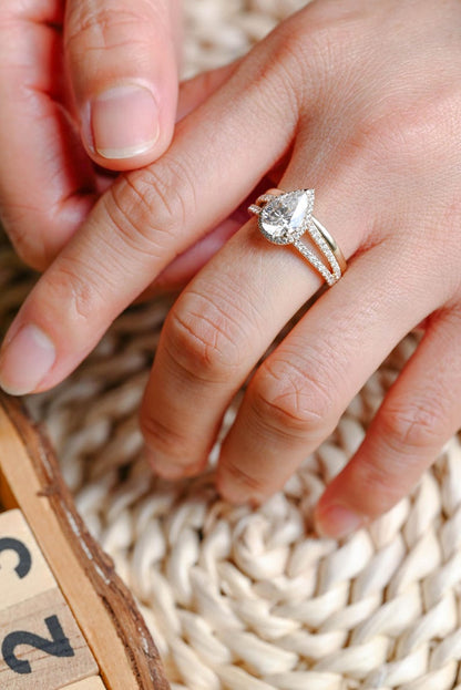 Marquise Cut Cluster Styled Lab Grown Diamond Bridal Ring Set