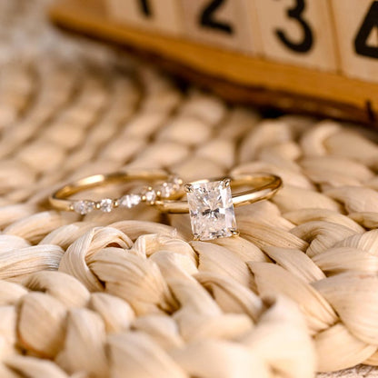 Marquise Cut Cluster Styled Lab Grown Diamond Bridal Ring Set