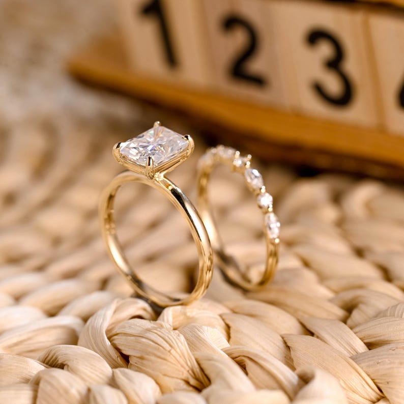Marquise Cut Cluster Styled Lab Grown Diamond Bridal Ring Set