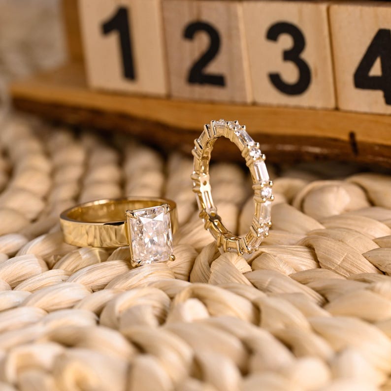 Marquise Cut Cluster Styled Lab Grown Diamond Bridal Ring Set