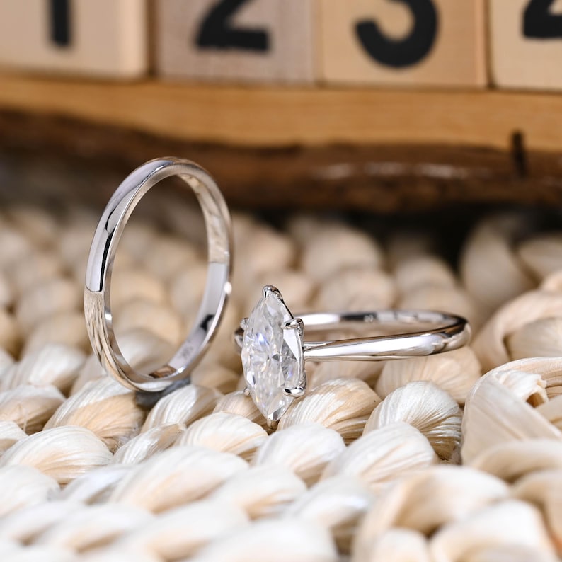 Marquise Cut Cluster Styled Lab Grown Diamond Bridal Ring Set