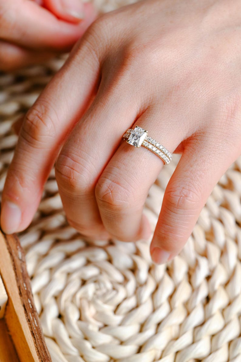 Marquise Cut Cluster Styled Lab Grown Diamond Bridal Ring Set