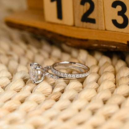 Marquise Cut Cluster Styled Lab Grown Diamond Bridal Ring Set